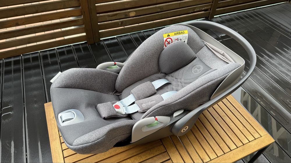Scoica auto Cybex Cloud T i-Size Mirage gray | Ca nouă | Cu adaptoare