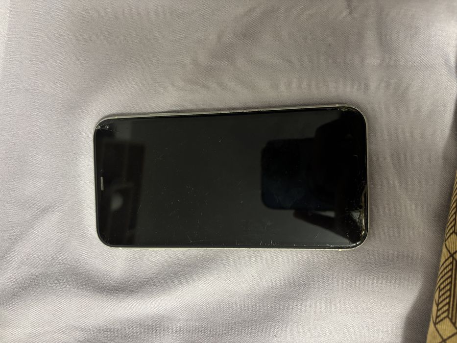 Iphone 11 de vanzare 64gb
