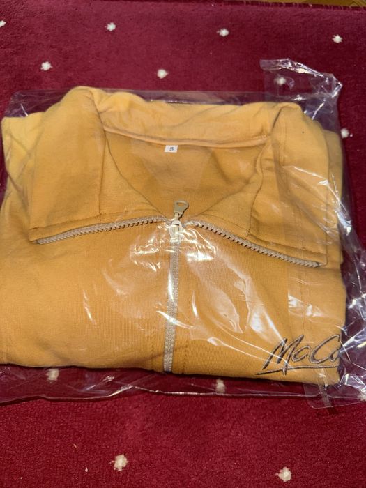 Bluza cu fermoar noua cu eticheta mar s