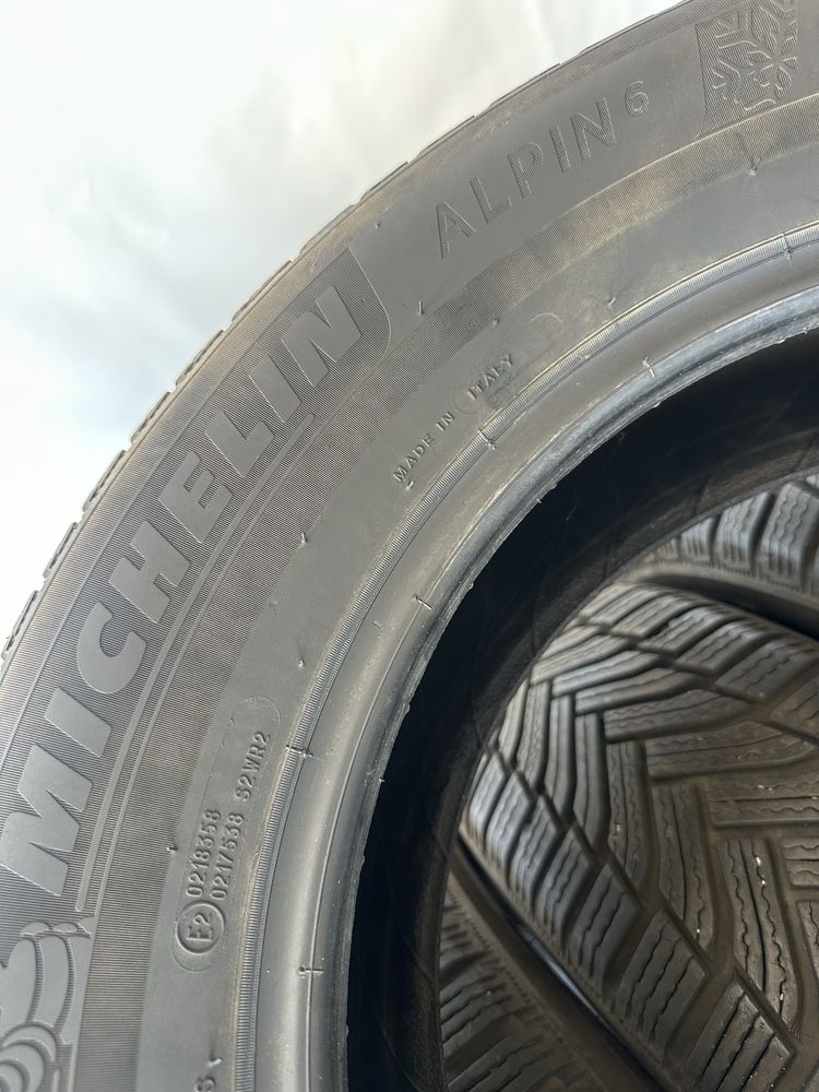 215/65/16Michelin 4бр дот21