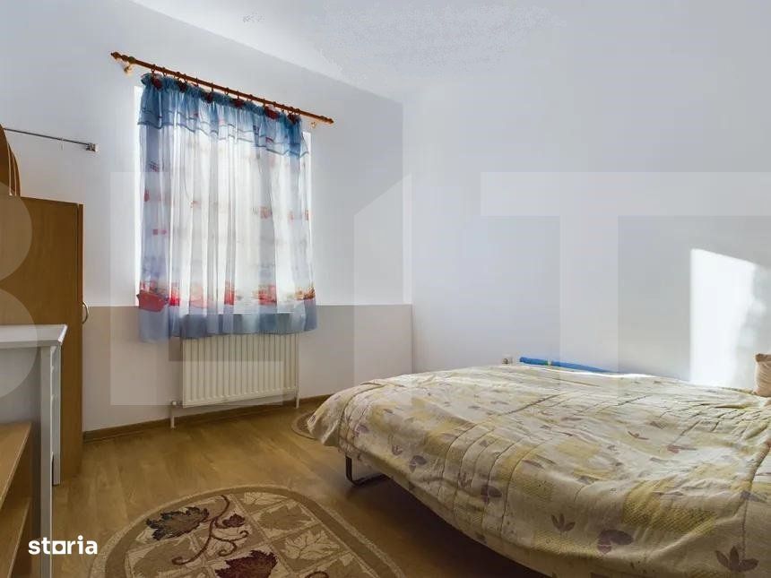 Apartament de vanzare, cu 4 camere, 80 mp, zona Parcul Bucovina