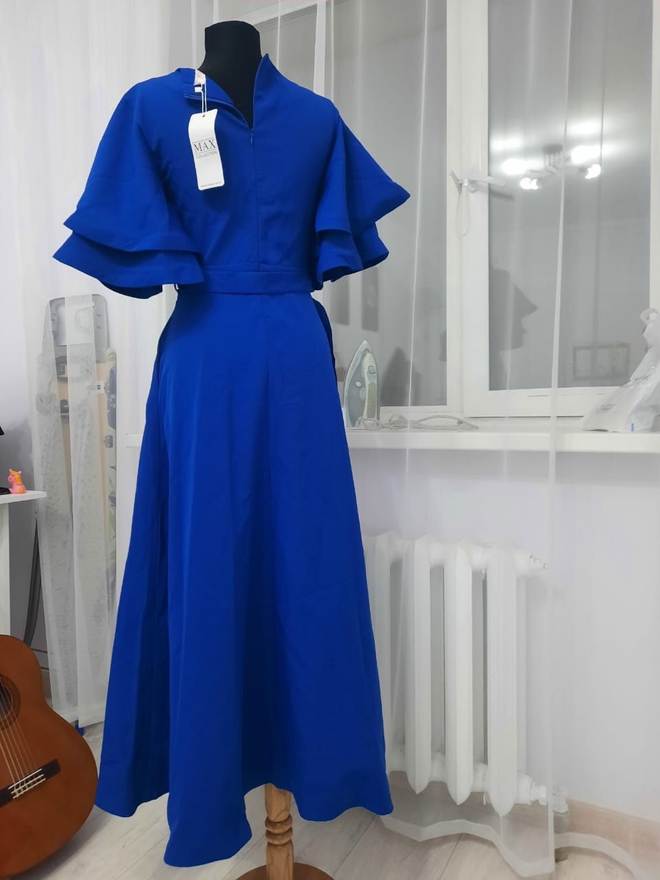 Женское платье 46 синее