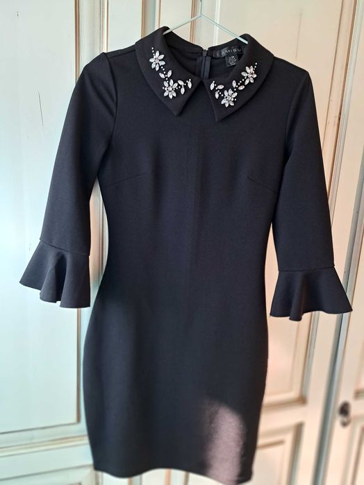 Rochie elegantă cu pietre
