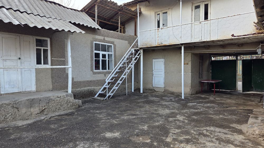 Участка сотилади