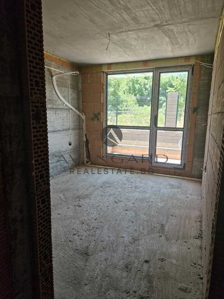 Продава се Двустаен апартамент в Пловдив, Остромила - 53 кв.м за 1377 €/кв.м - Снимка #4