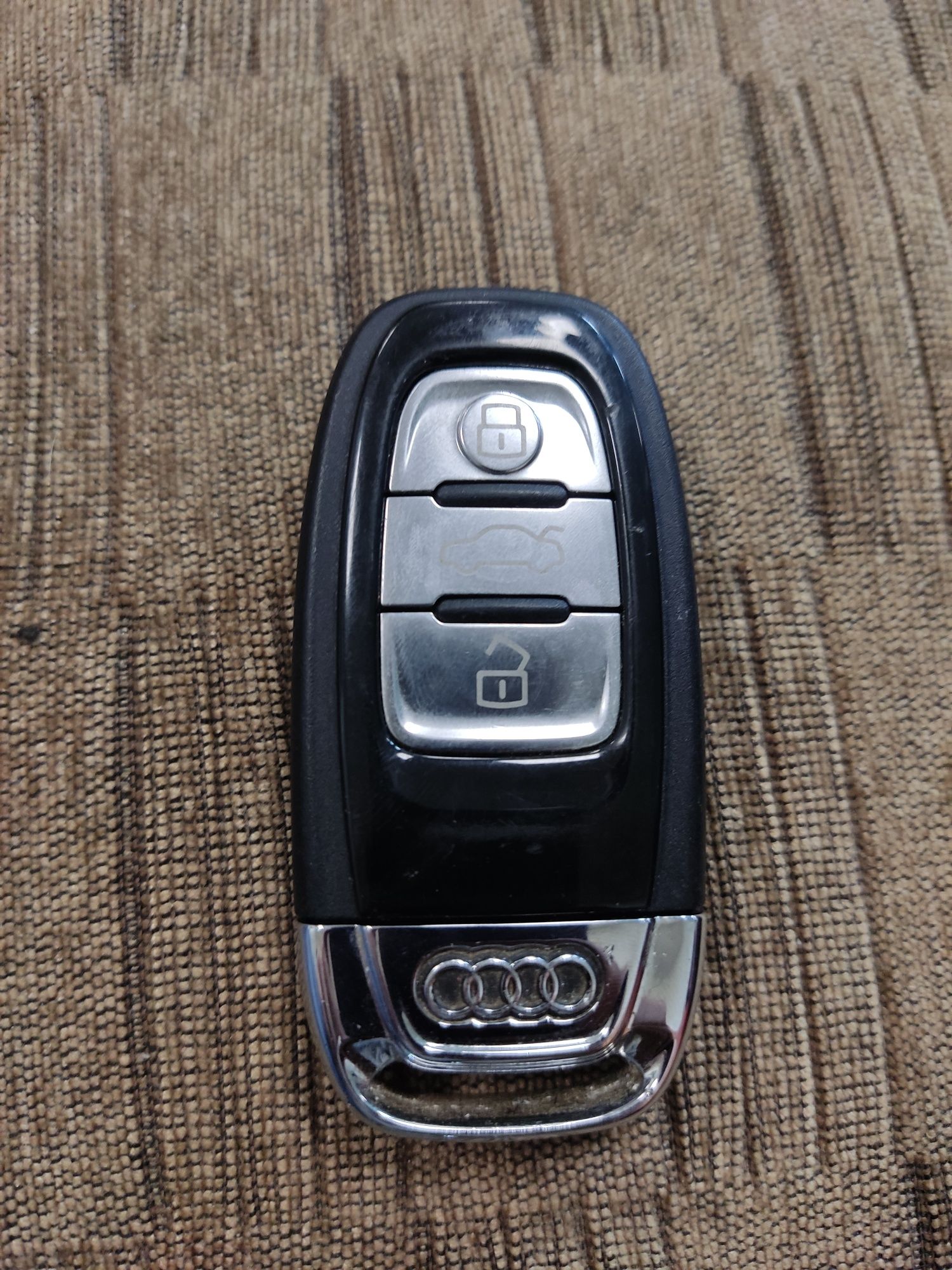 Ключ от  Audi a7