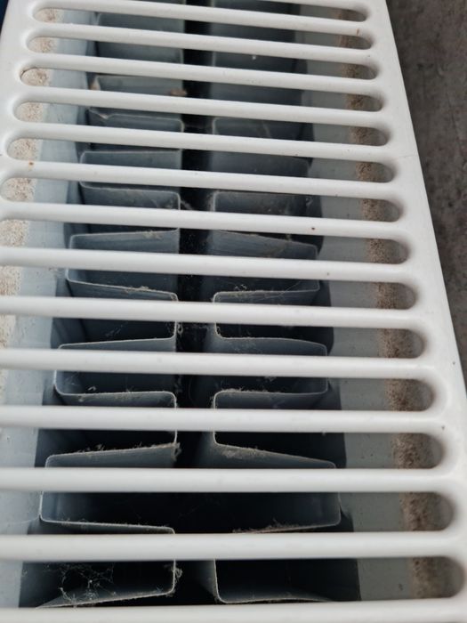 Продавам стоманени панелни радиатори COMRAD