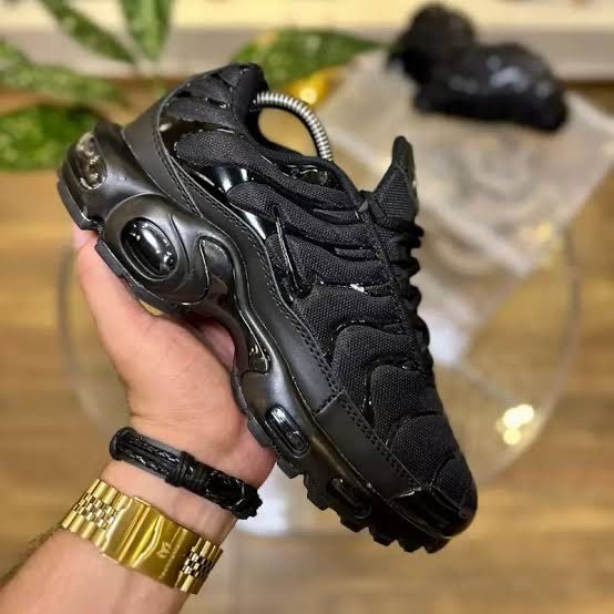 Налични Nike Air Max TN Мъжки Обувки
