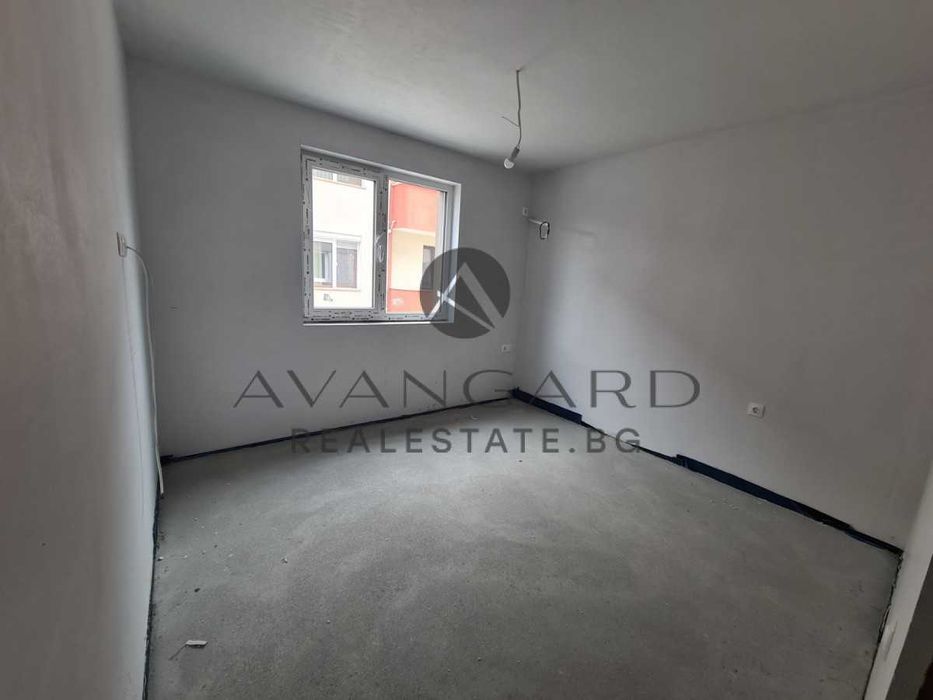 Продава се Двустаен апартамент в Пловдив, Прослав - 65 кв.м за 1166 €/кв.м - Снимка #3