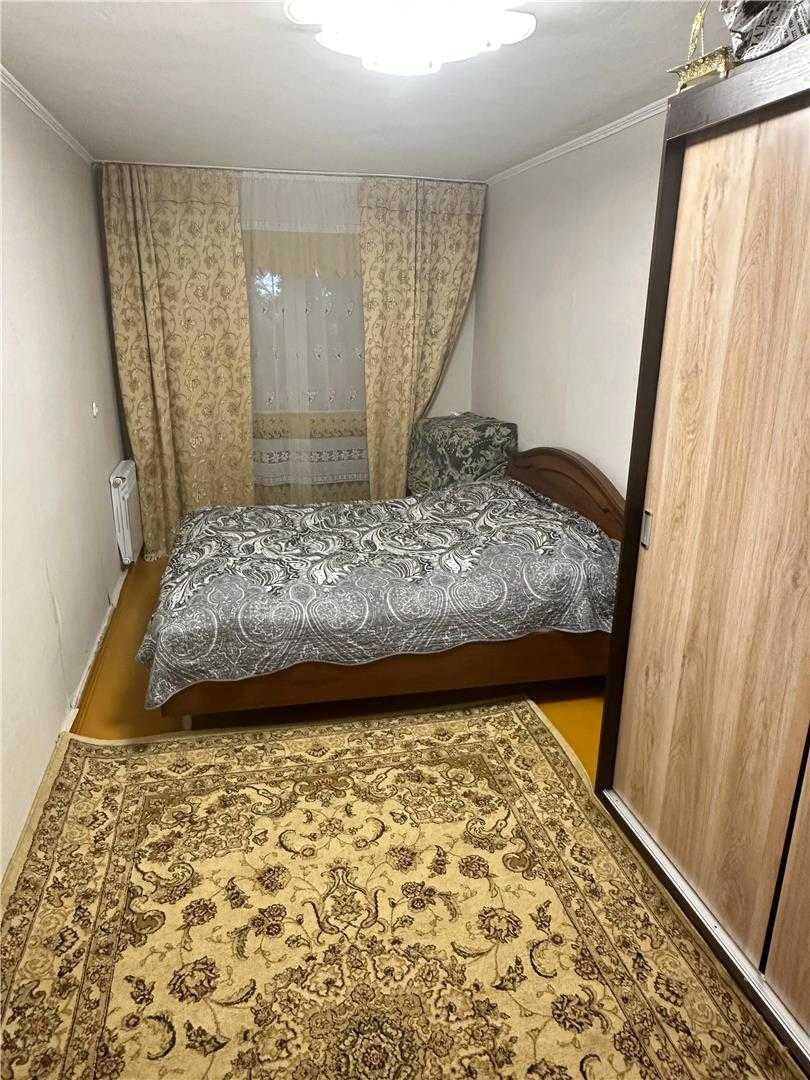 *Продается 3- х комн в Городе !