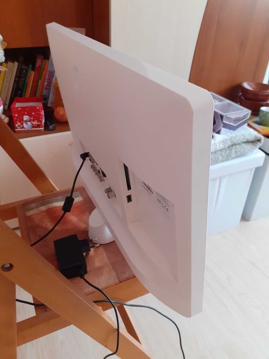 Продавам телевизор