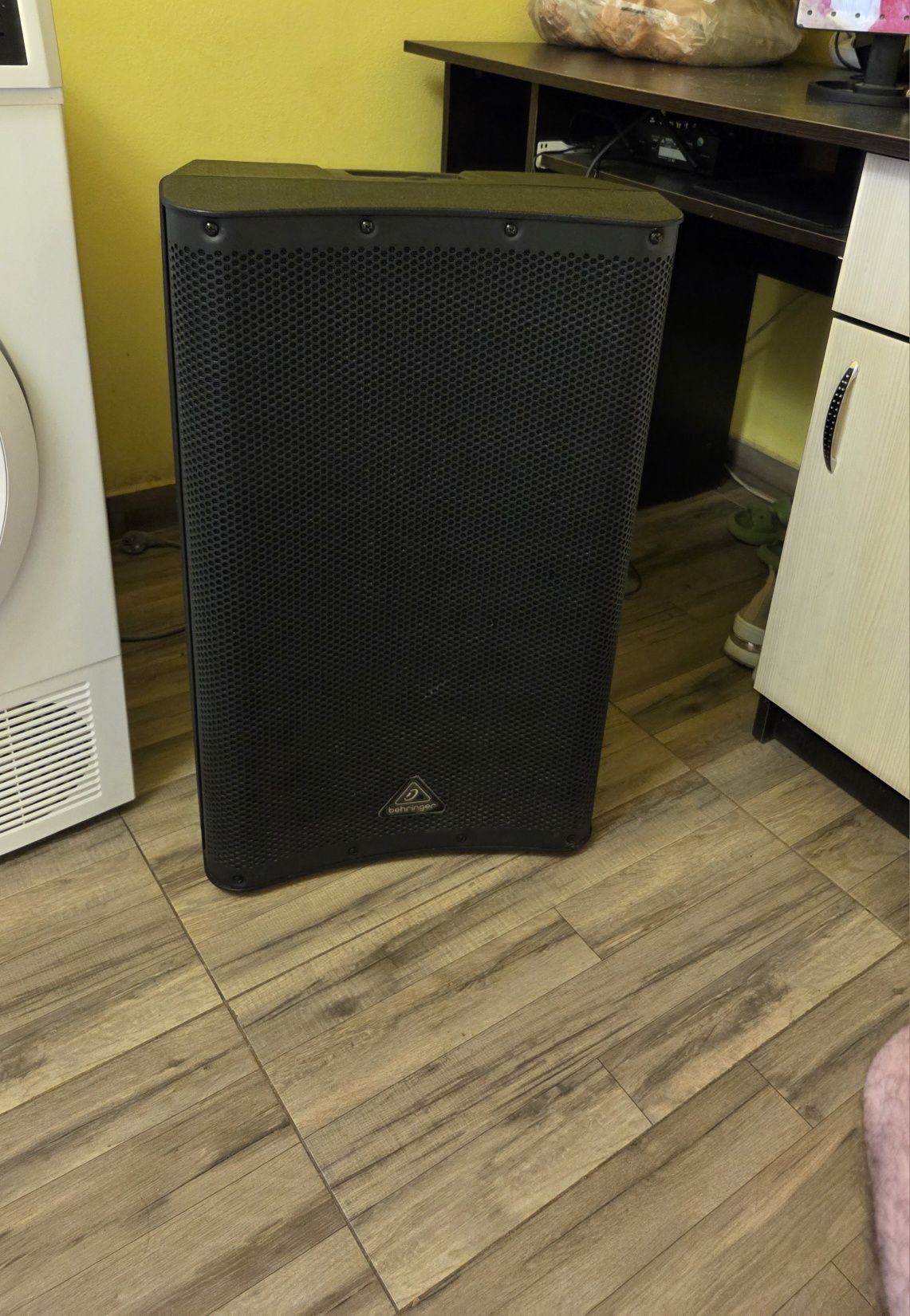 Boxă activa și mixer