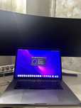 MacBook Pro 15-inch i7-16-256