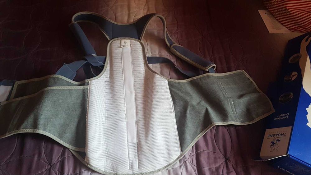 Коригиращ корсет