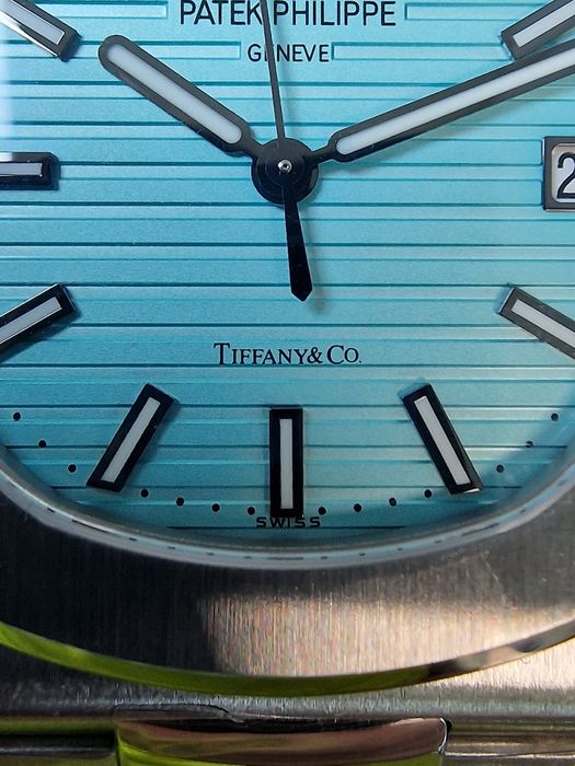 Amanet Vitan 107 Ceas Patek Nautilus Tiffany Nou