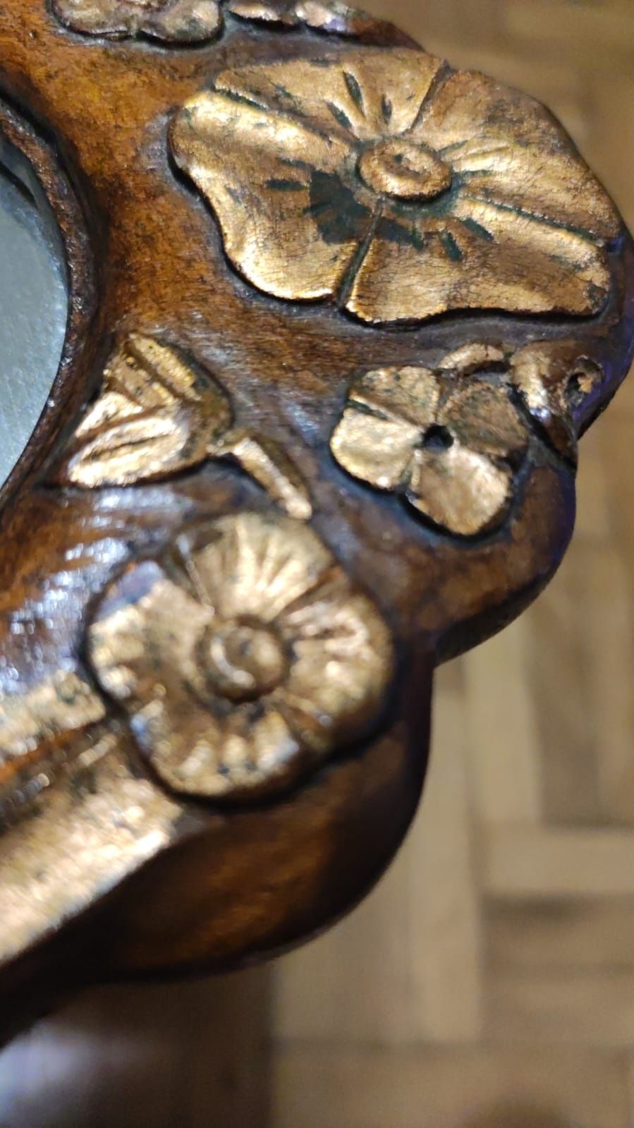 Oglinda de mana vintage lemn masiv sculptat