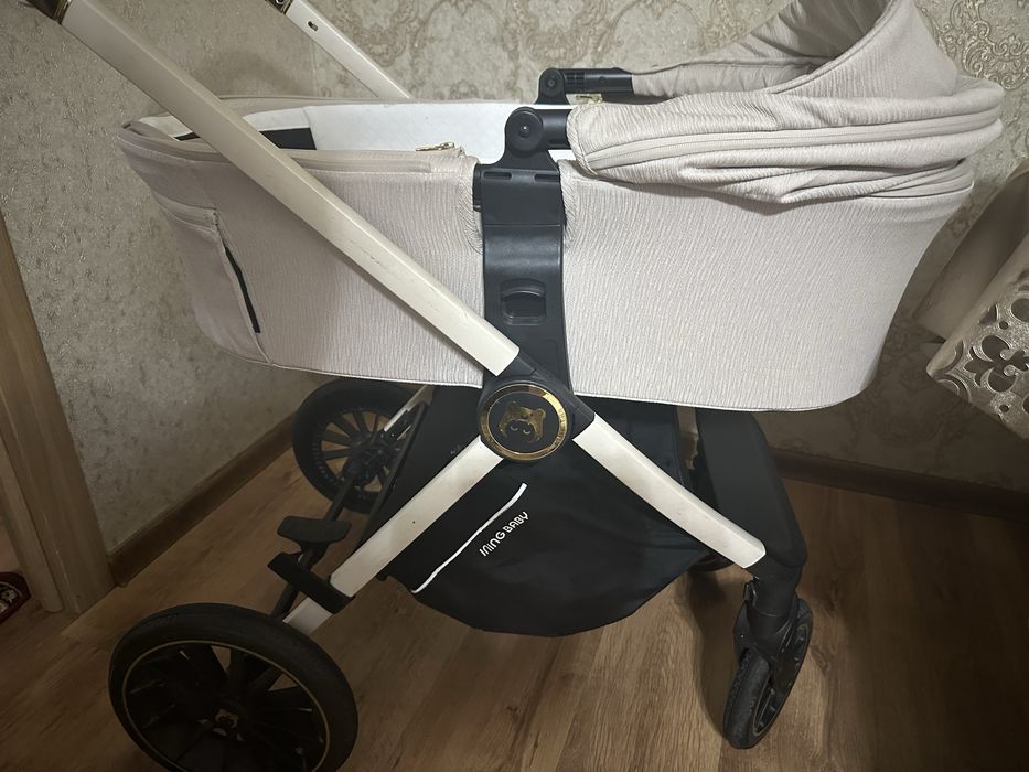 Продам коляску, в отличном состоянии, цена 45000