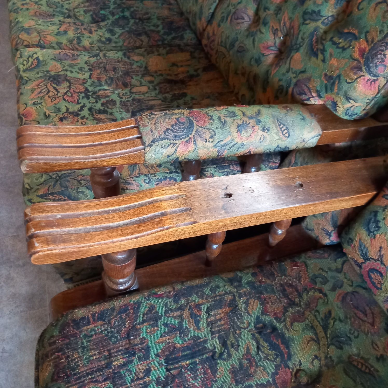 Canapea cu doua fotolii rustice
