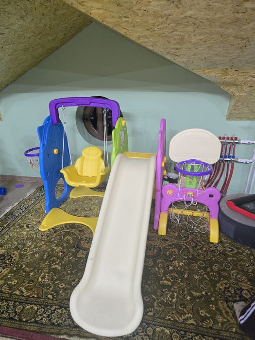 Bolalar arg'imchog'i sotiladi !