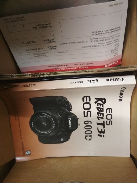 Фотоаппарат canon EOC 600D