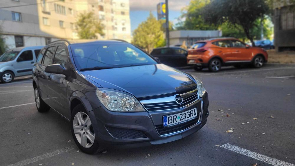 Opel Astra H  - 2009