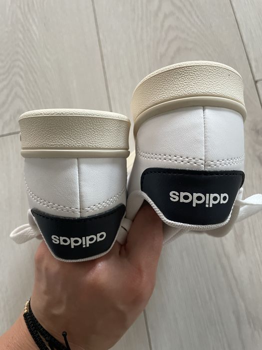 Adidasi Adidas,marime 32