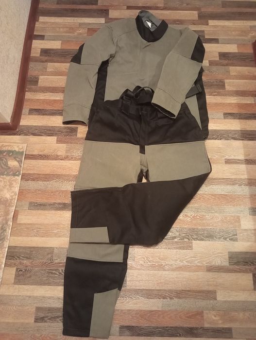 Продам Спецодежда