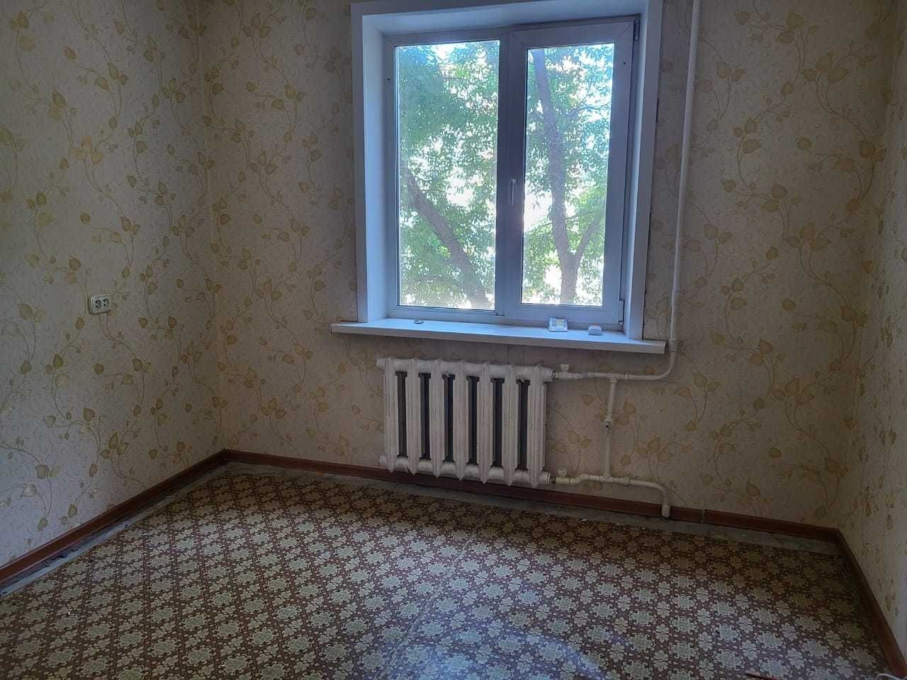 Продаётся 5-ти комнатная квартира (Жукова 21 А )