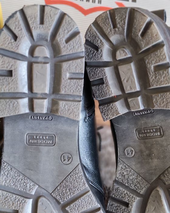 Дамски обувки /боти - кларкове естествена кажа 41номер