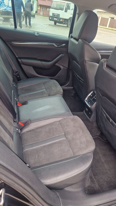 Skoda Octavia First Edition/Matrix/Virtual/Piele/Camera/Ambientale/R18