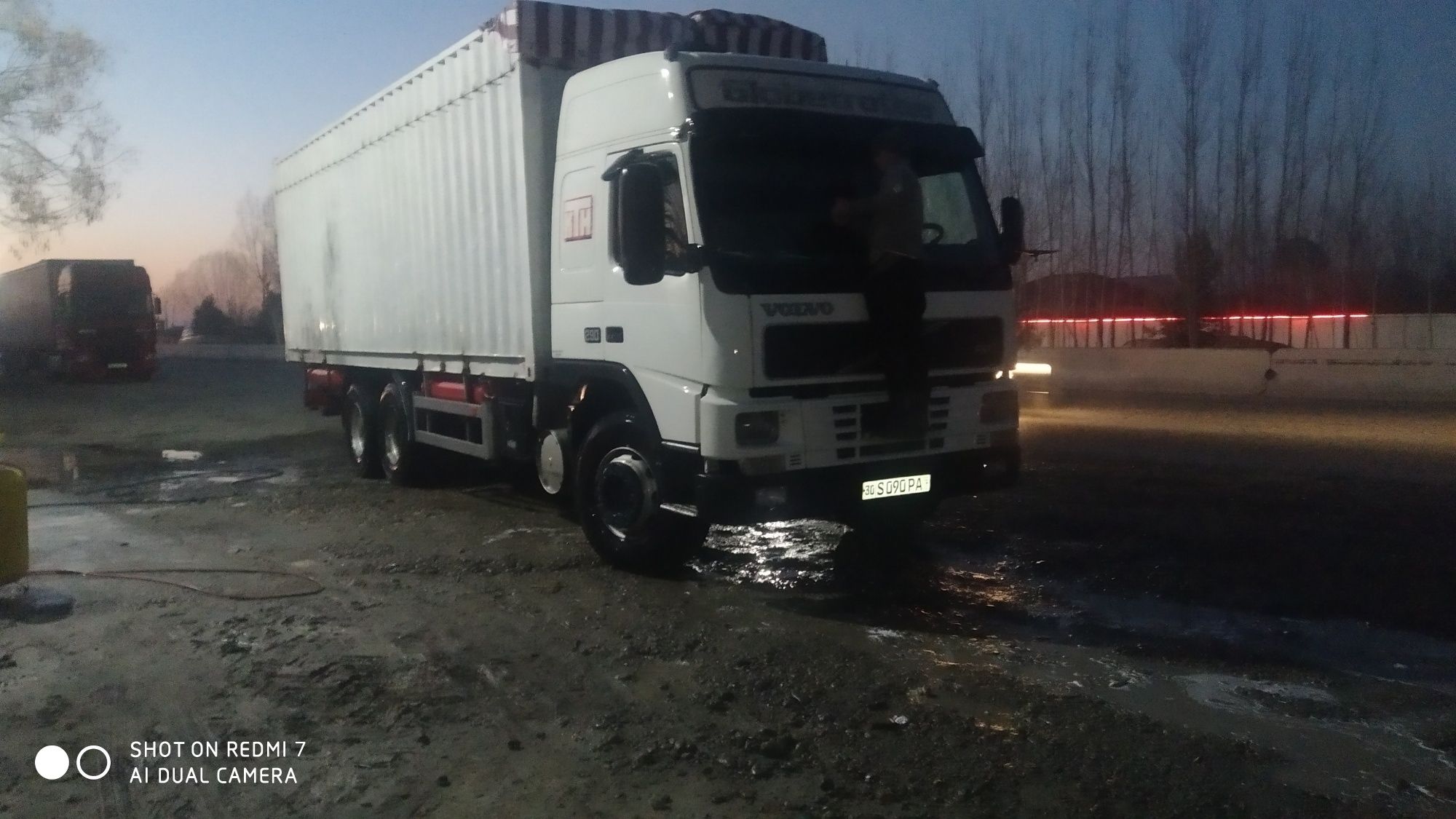 Volvo FM 7 сотилади.