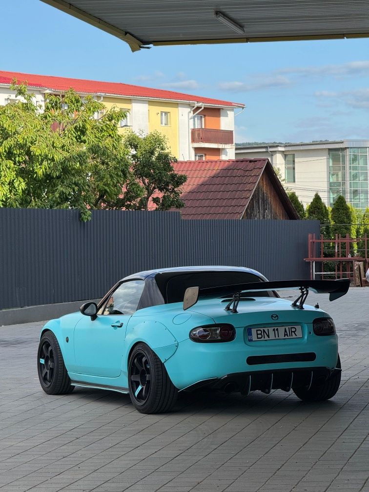 Mazda MX 5 miata NC hardtop 2008