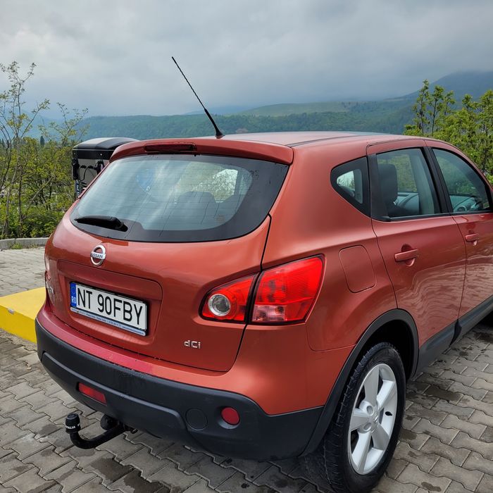 Vând Nissan qashqai