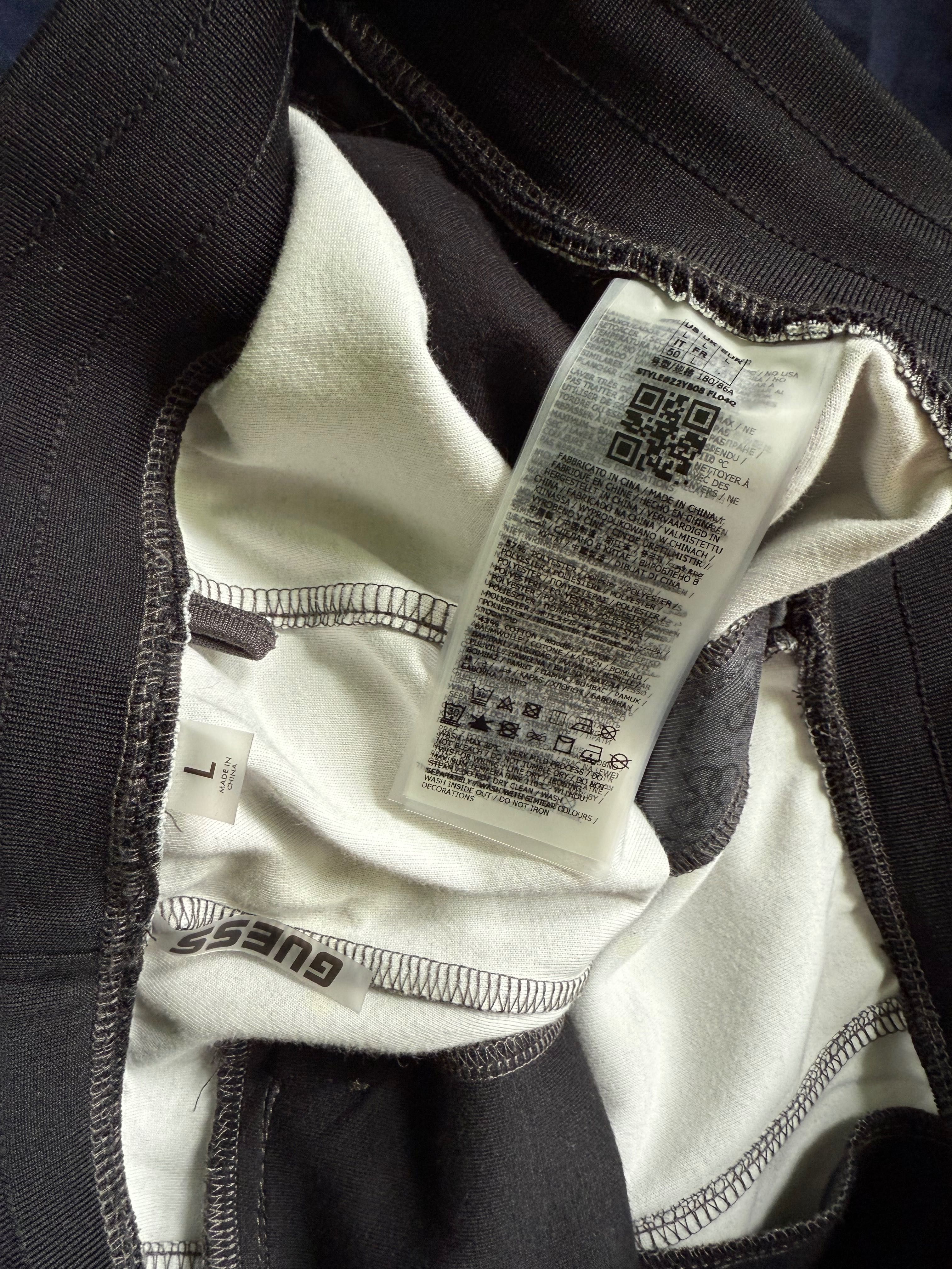 Pantaloni bărbați Guess