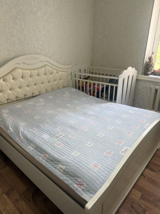 2 спальный кровать и детский кровать , сост отл.