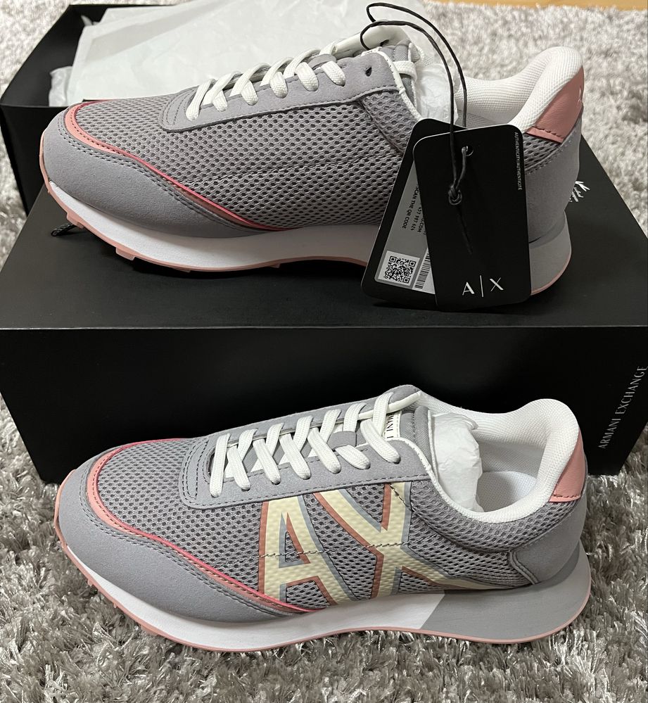 Дамски маратонки Armani 38