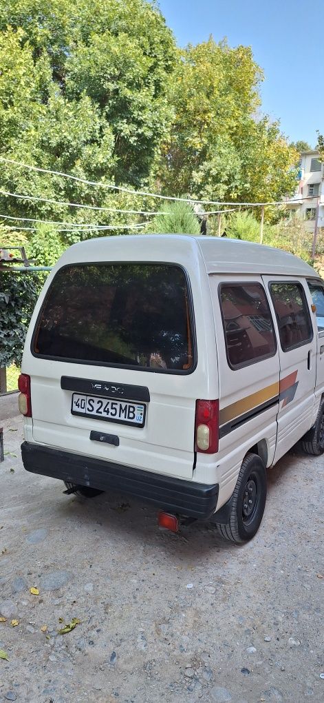 Дамас молочный 1997