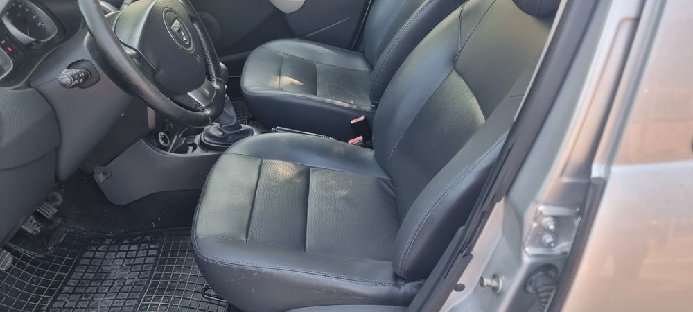 Dacia Duster 1.5 dci , 4x4 , fabr. 2013