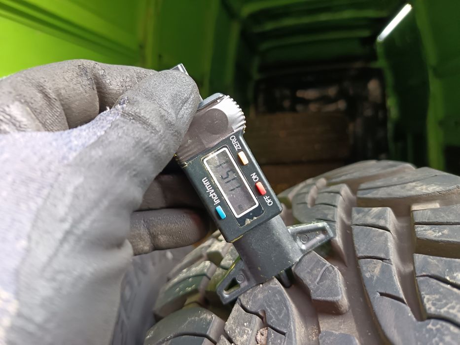 Anvelope 235 85 16c continental 2015 11mm