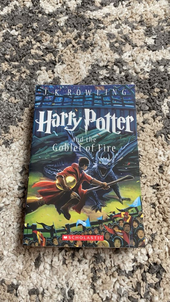 Всички Harry Potter Книги със специална корица и дизайн