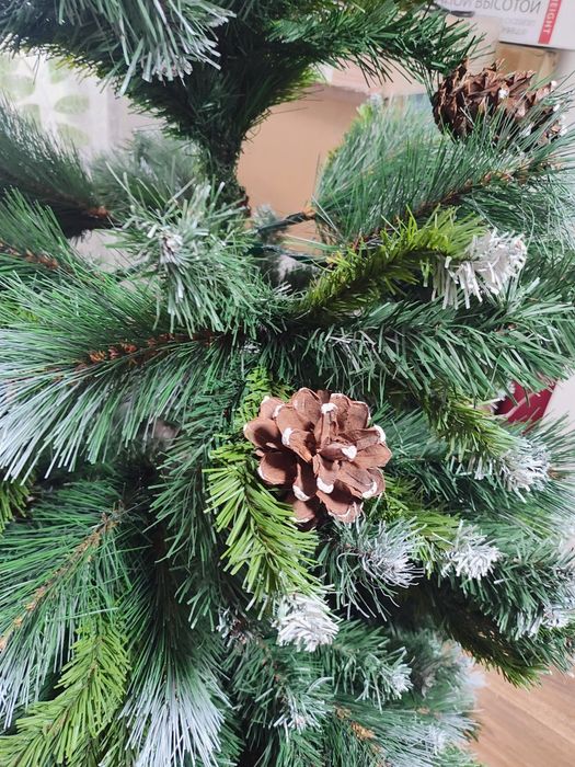 Продам Ёлку искусственную