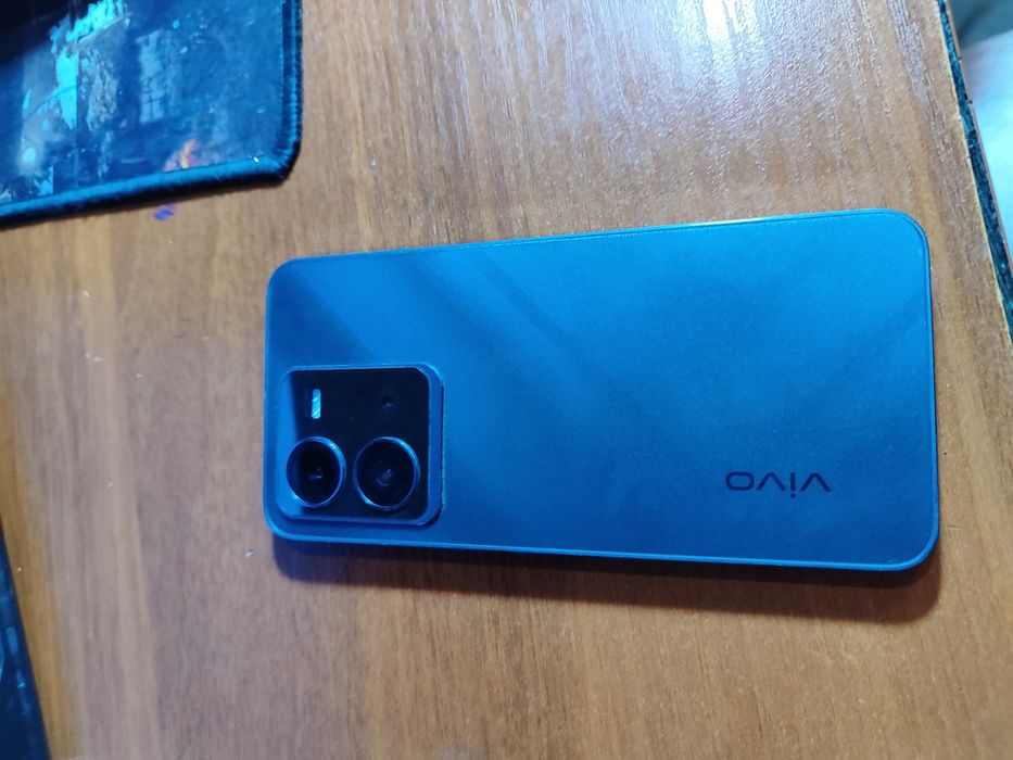 Продаю Vivo v25.