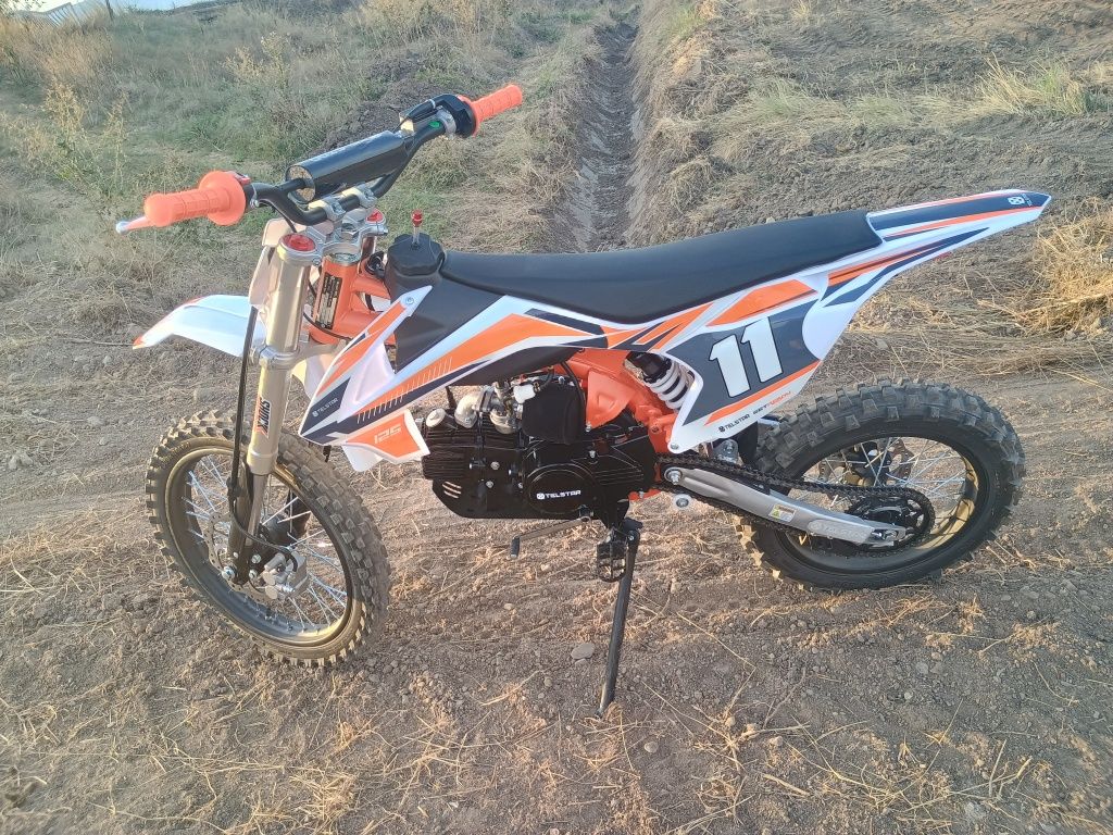 Продавам кросов мотор Telstar 125