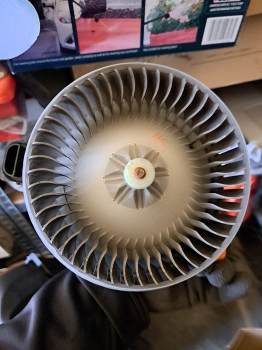 Xonda CRV чистачки и парно