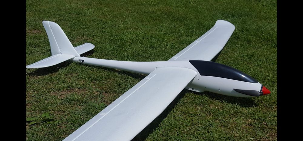 KIT Nou  Aeromodel  Motoplanor   avergura 2m