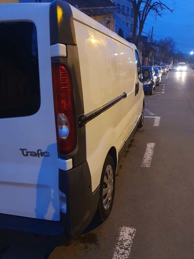 Renault trafic 3 locuri