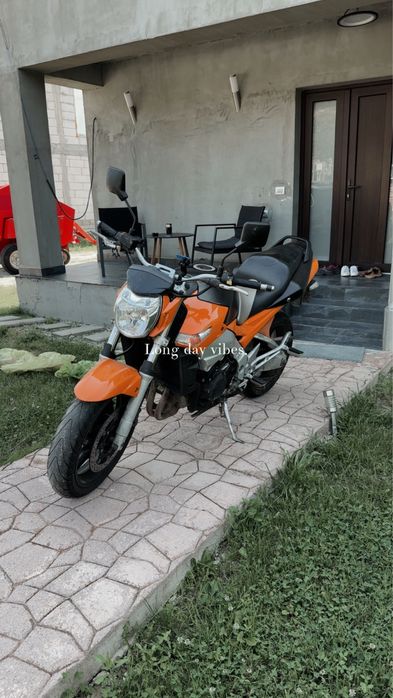 Suzuki GSR 600 2006