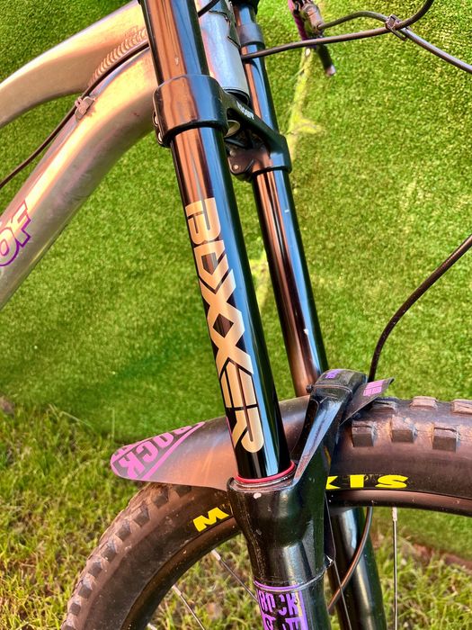 Bicicleta Downhill Nukeproof Pulse 2017