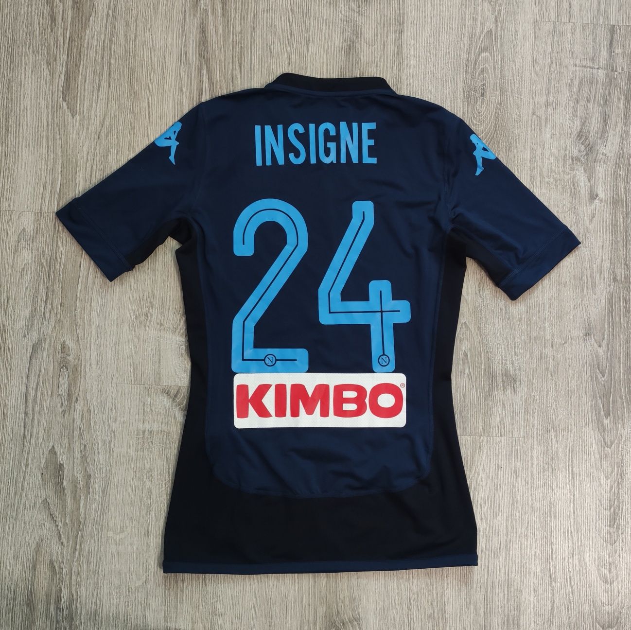 SSC Napoli 2017-18 Third Kit
Оригинална 
 Lorenzo Insigne
size S (по с