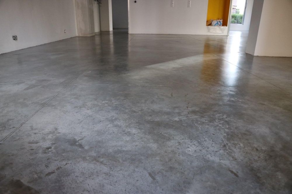 Шлайфан, Ресан, щампован бетон, индустриални подове